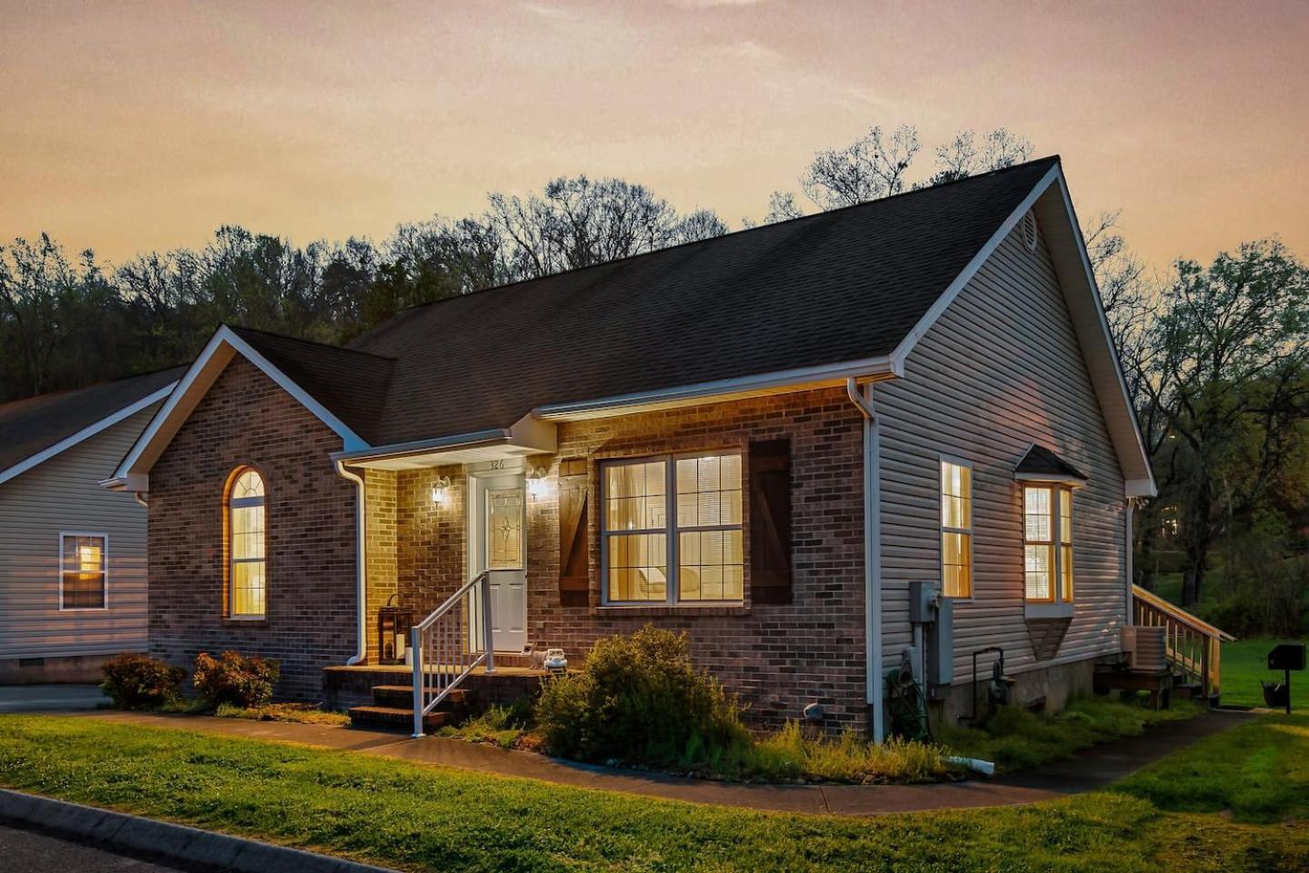 1 Mile To Pkwy, Pets, Hot Tub, Creekside, Porch Villa Pigeon Forge Exterior foto
